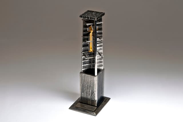 the Excellence Award in Usages of GIS in the MENA Region 22/04/2015