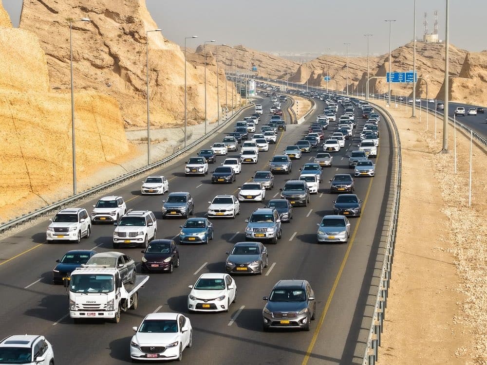1.9 million Vehicles Registered in Oman by the End of June 2026